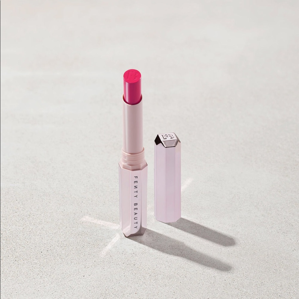 Fenty Beauty MATTEMOISELLE shade Candy Venom